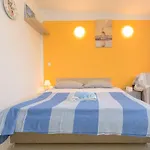 Apartment Orange