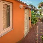 Apartment Orange